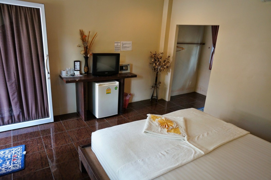 Silver Sands Beach Resort 57/100