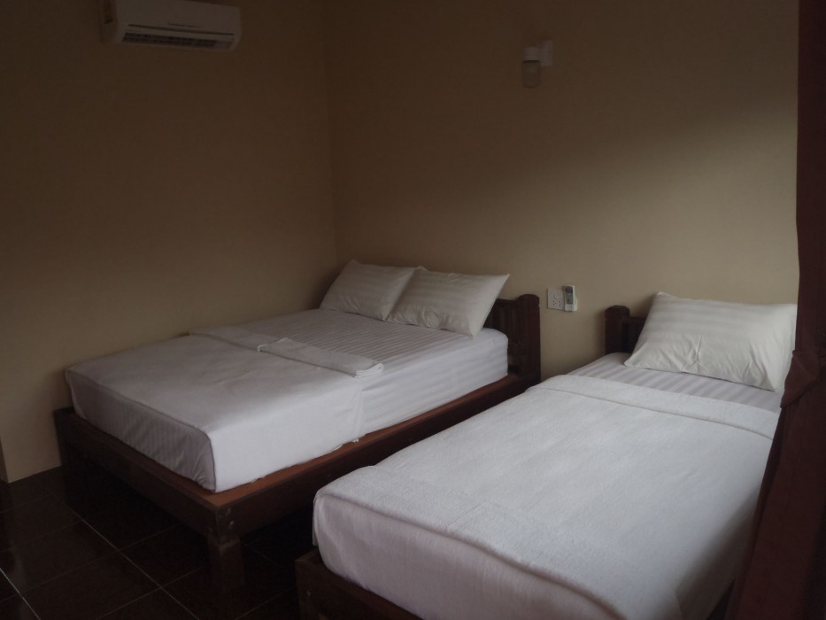 Silver Sands Beach Resort 31/100