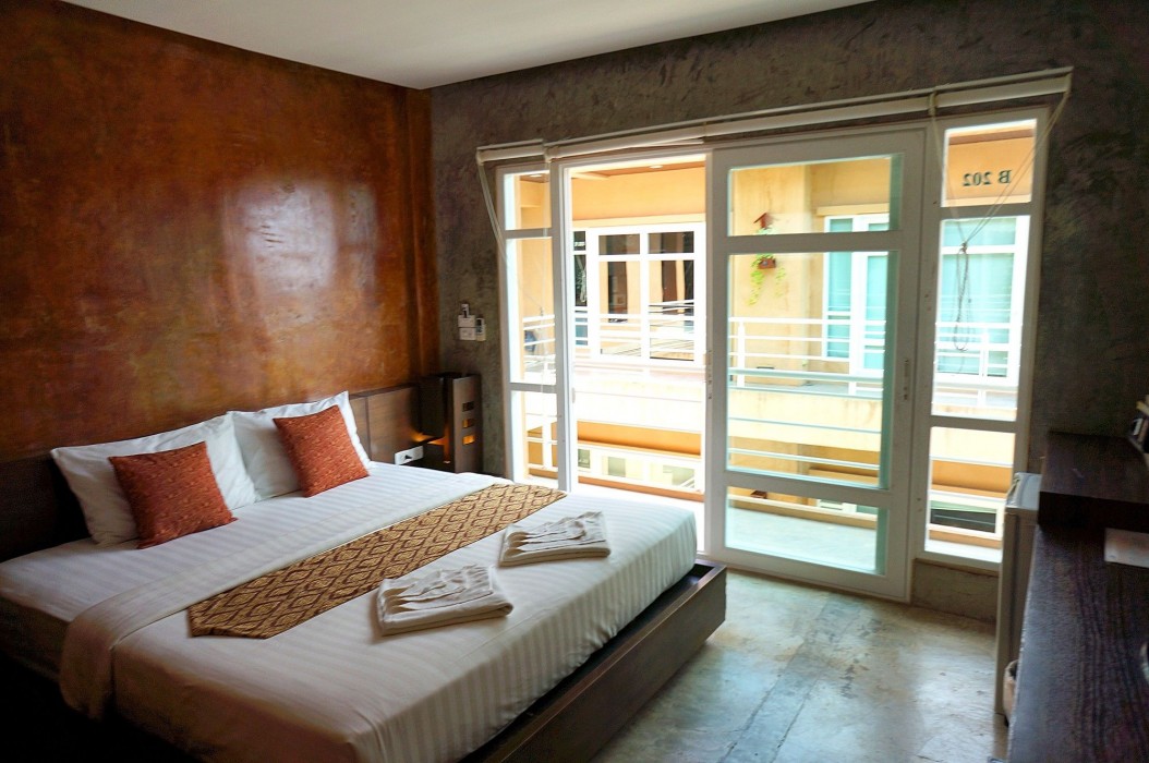 Silver Sands Beach Resort 36/100