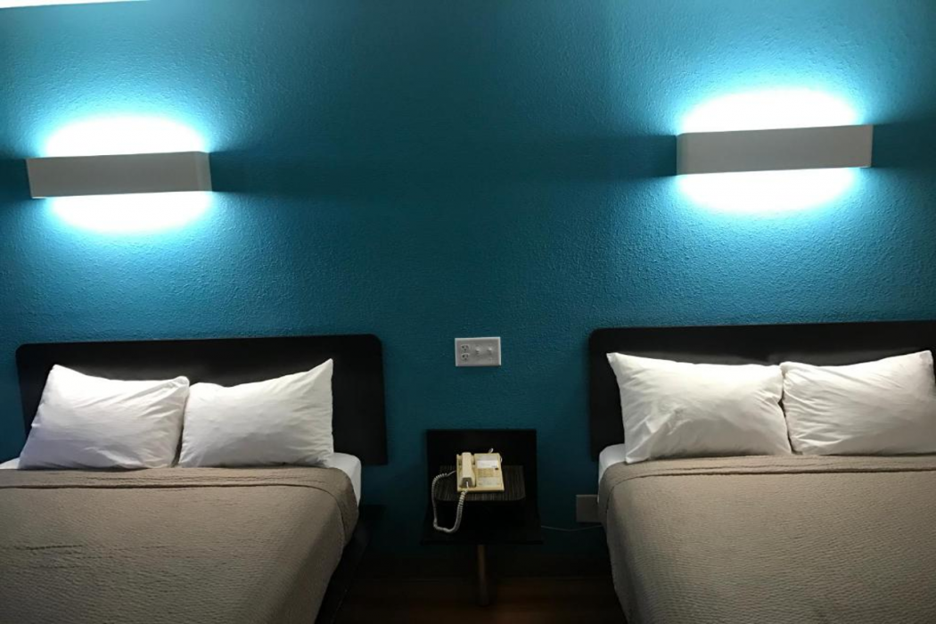 Motel6 Raleigh, NC - North 14/50
