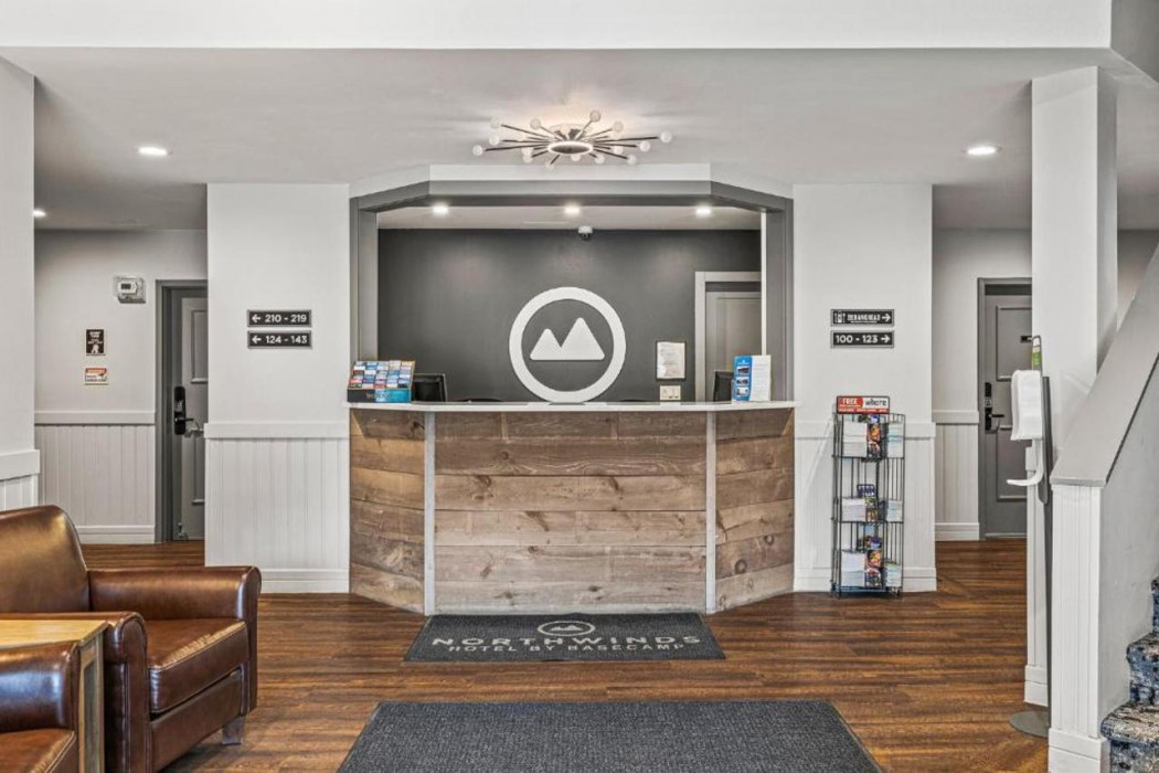 Northwinds Hotel Canmore 6/47