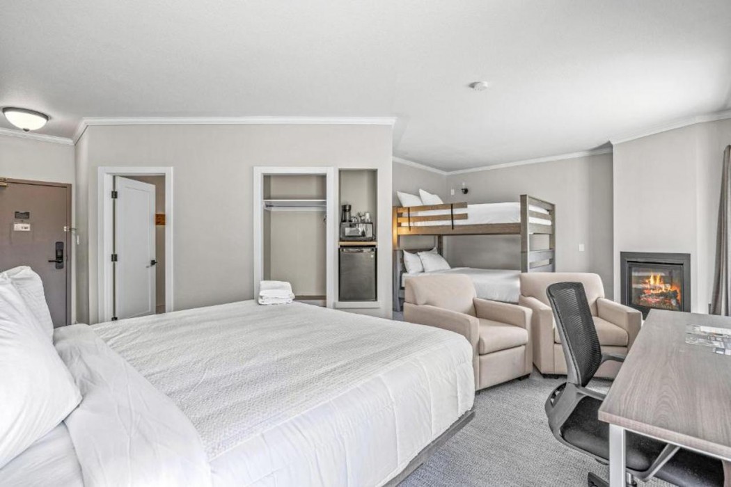 Northwinds Hotel Canmore 13/47