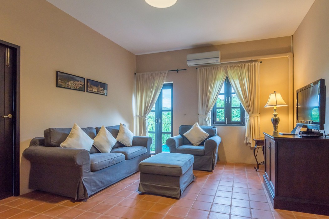 Villa Malinee Khao Yai 50/100