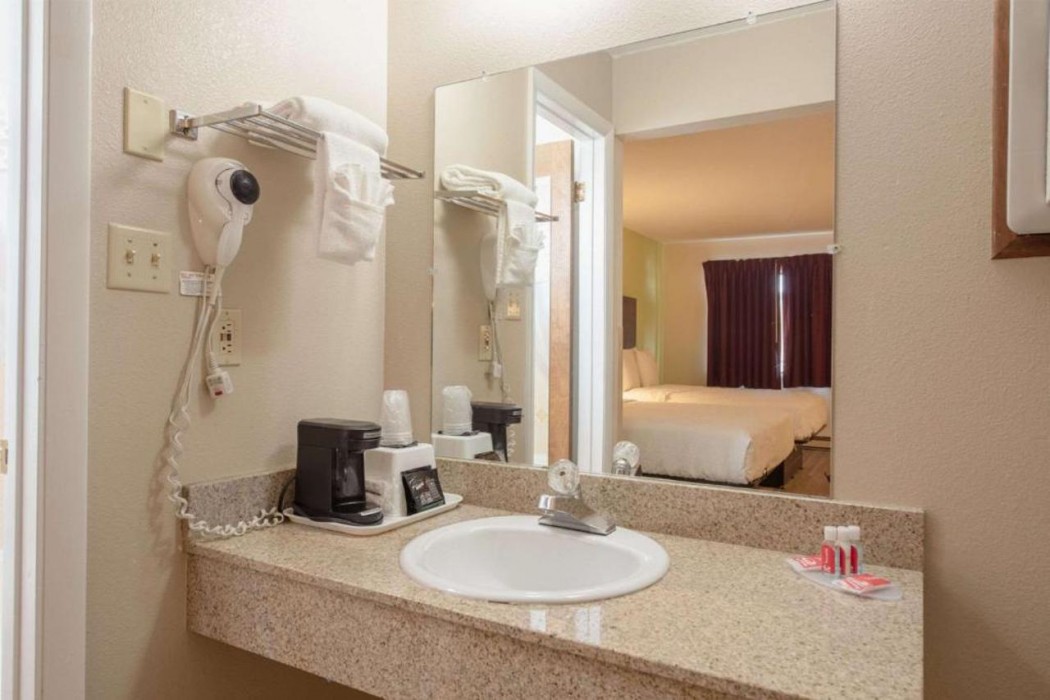 Econo Lodge Cortez near Mesa Verde 12/20