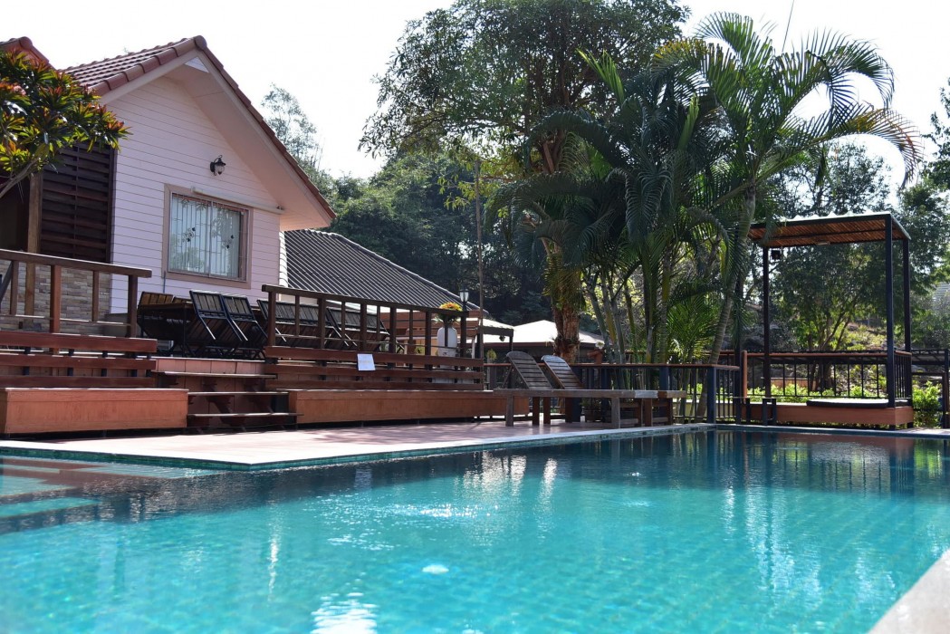 Dusit Talai Resort 69/100