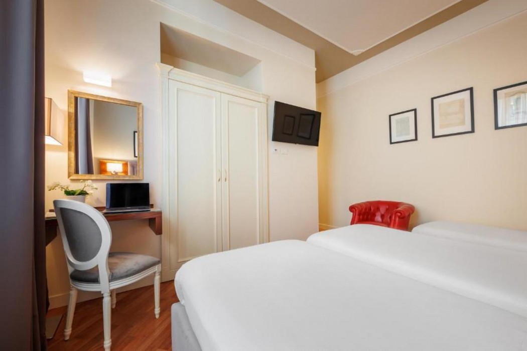 Embassy Hotel Florence 10/42