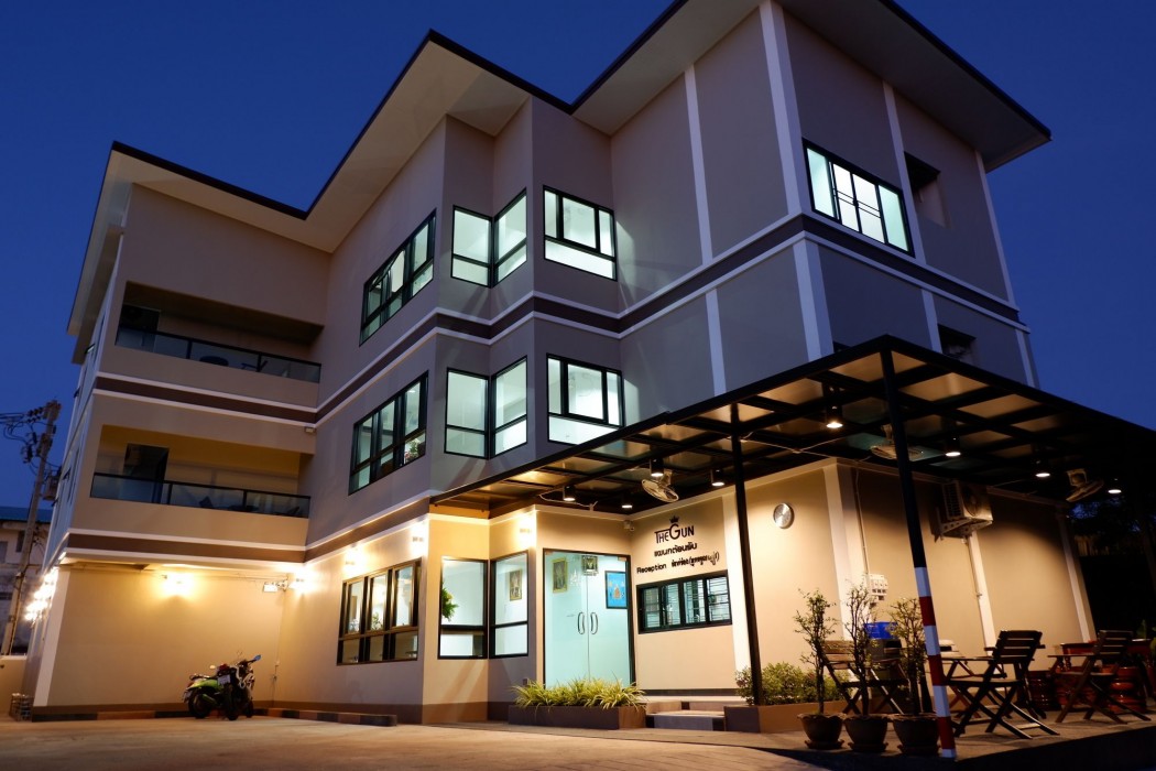 Thegun Hotel 30/56