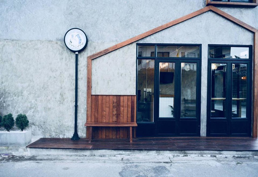 Sleepy House 27/66