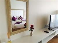 Imperial Ocean Palms Service Apartment 18/50