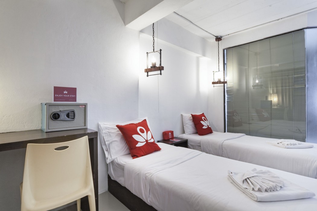 Zen Rooms Nanai Phuket 40/79