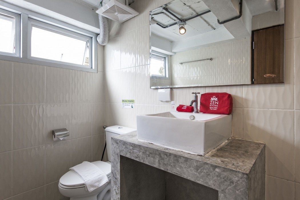 Zen Rooms Nanai Phuket 35/79