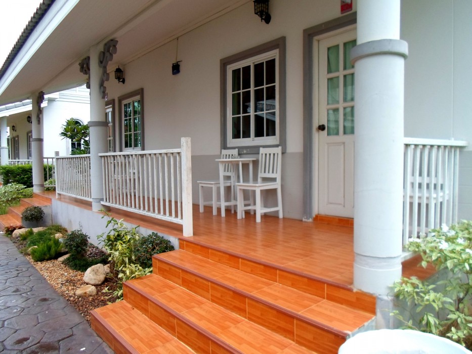 Janrapat Resort 18/65