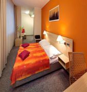 EHRLICH HOTEL 8/34