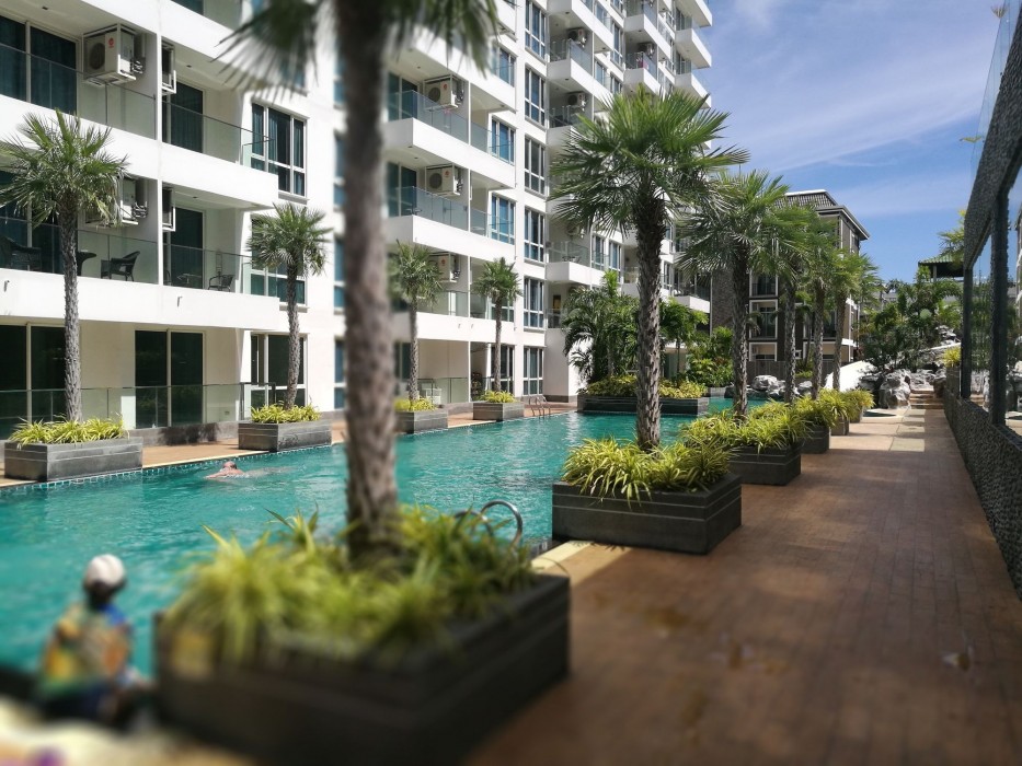 The Cliff Pattaya By Dede 28/100