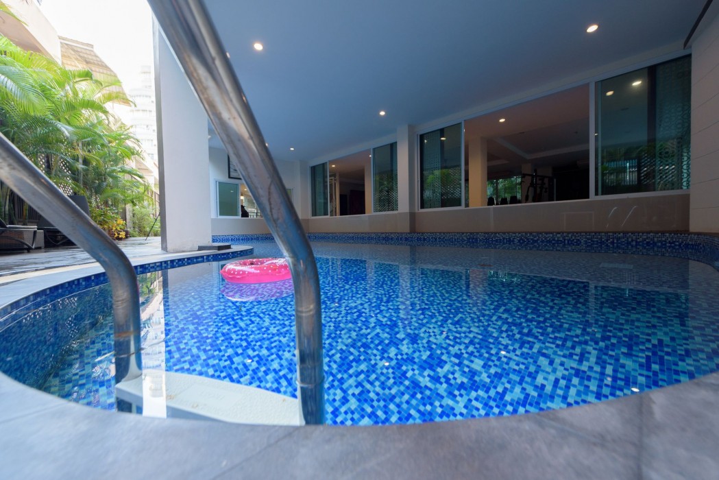 The Cliff Pattaya By Dede 70/100