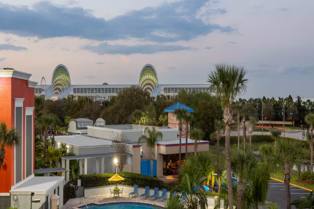 Days Inn by Wyndham Orlando Conv. Center/International Dr 3/43