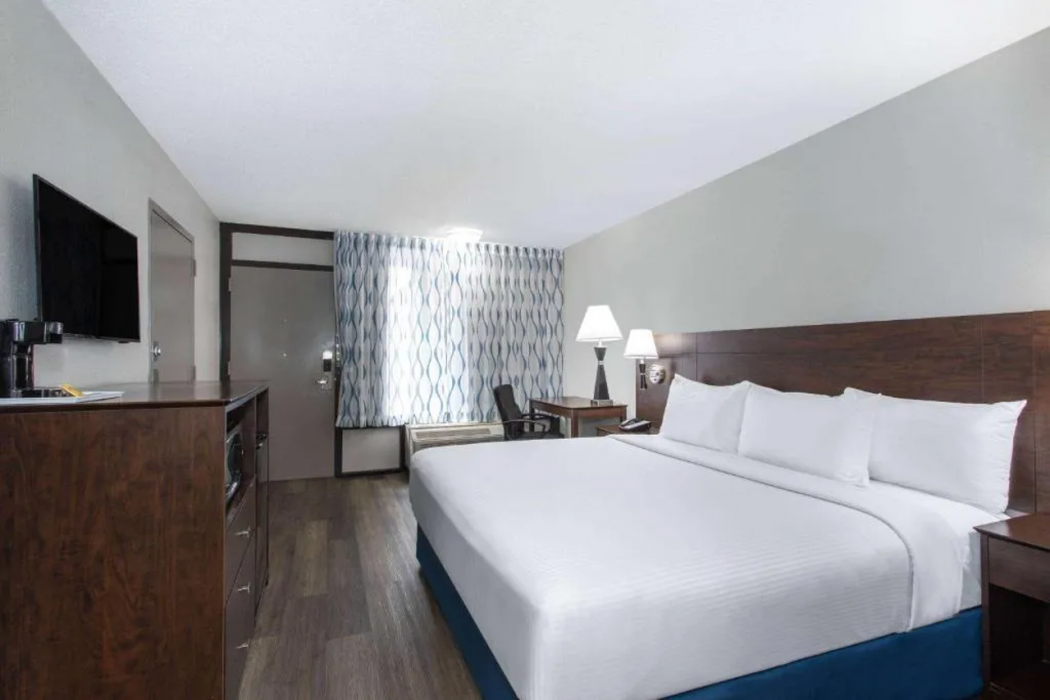 Days Inn by Wyndham Orlando Conv. Center/International Dr 20/43
