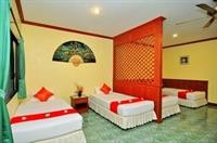 The Golddigger's Resort 33/81