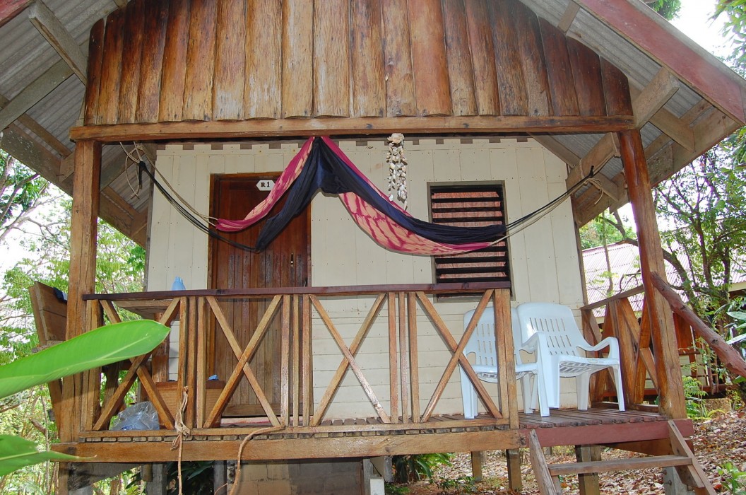Jungle Hill Beach Bungalow 21/63