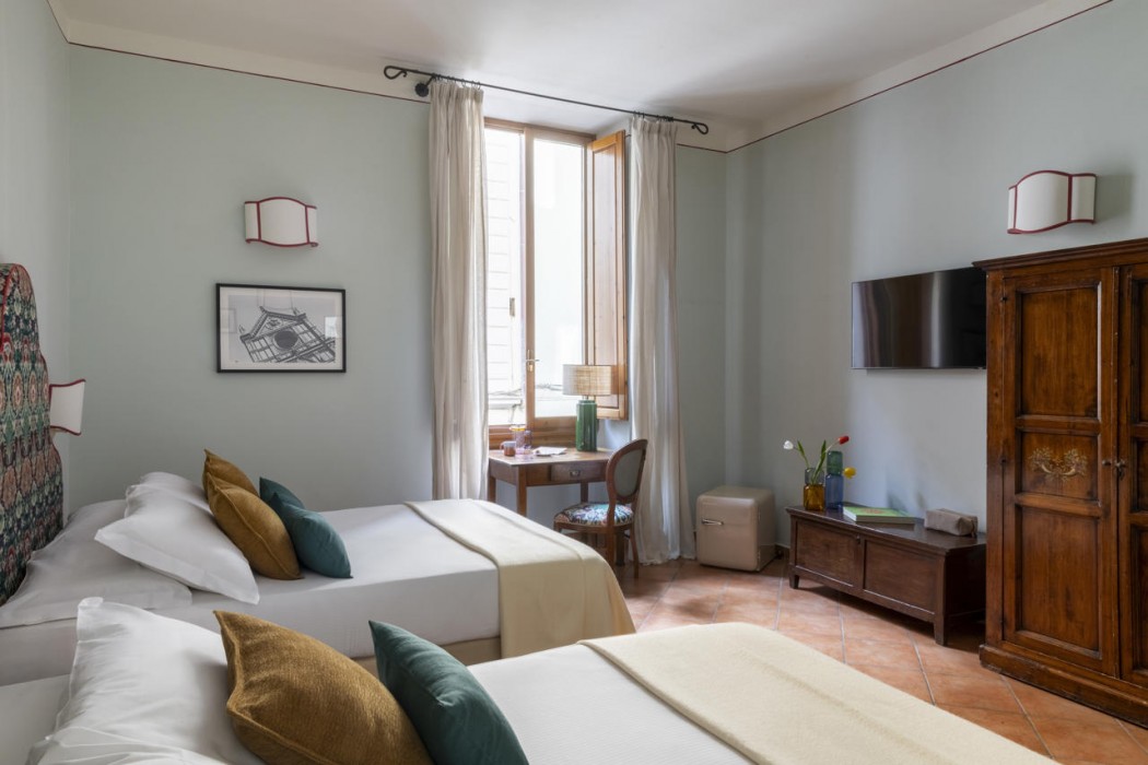 The Galileo Hotel 16/61