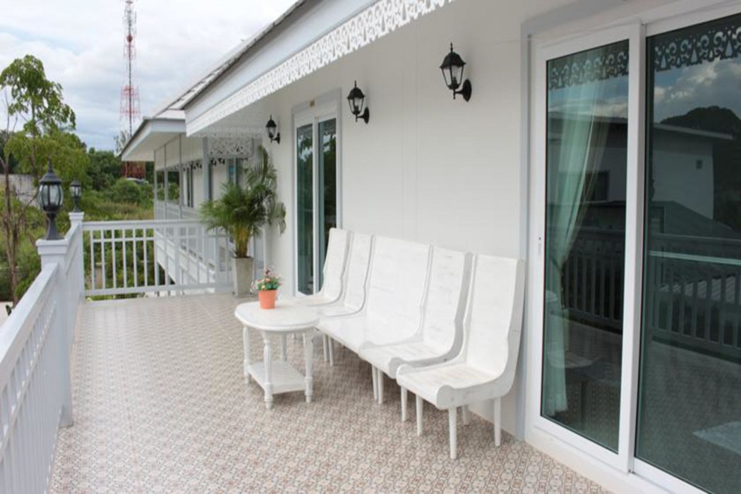 Moeimanee Resort 45/62