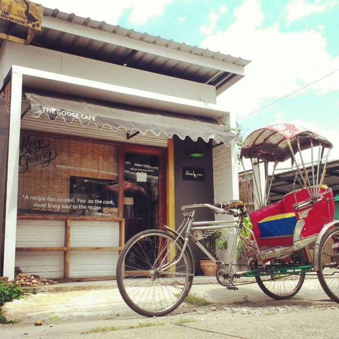The Goose Cafe & Hostel 24/38