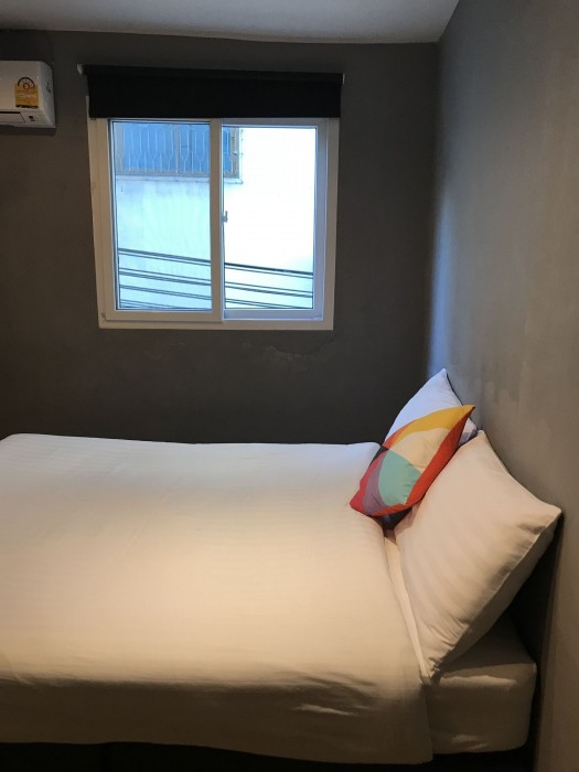 The 44 - Hostel 6/33