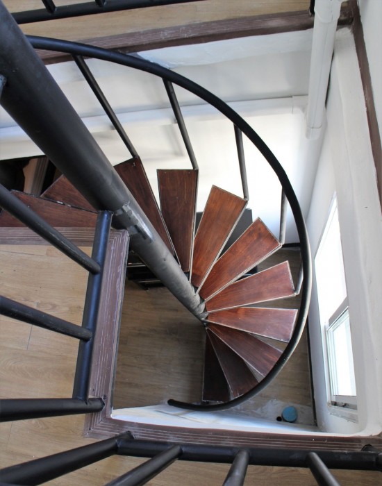 The 44 - Hostel 30/33