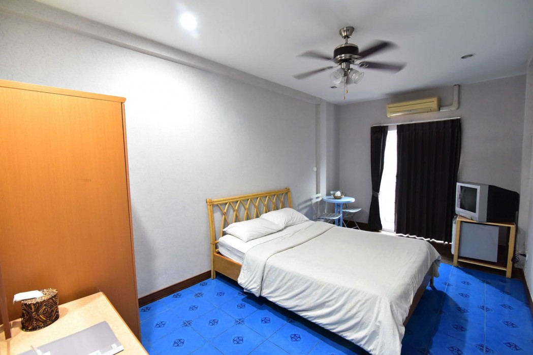 Sansabai House Hotel 12/49