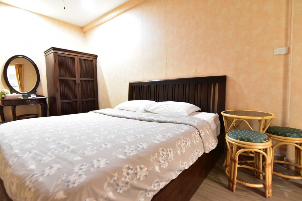 Sansabai House Hotel 33/49