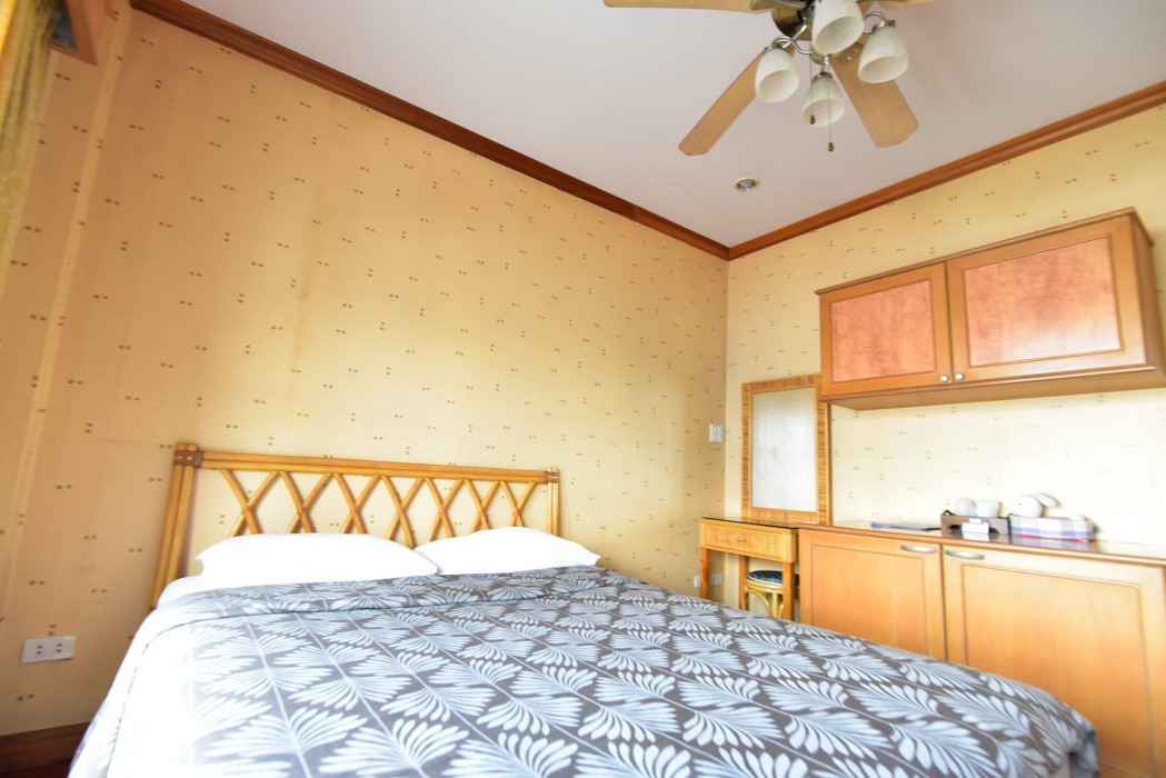 Sansabai House Hotel 32/49