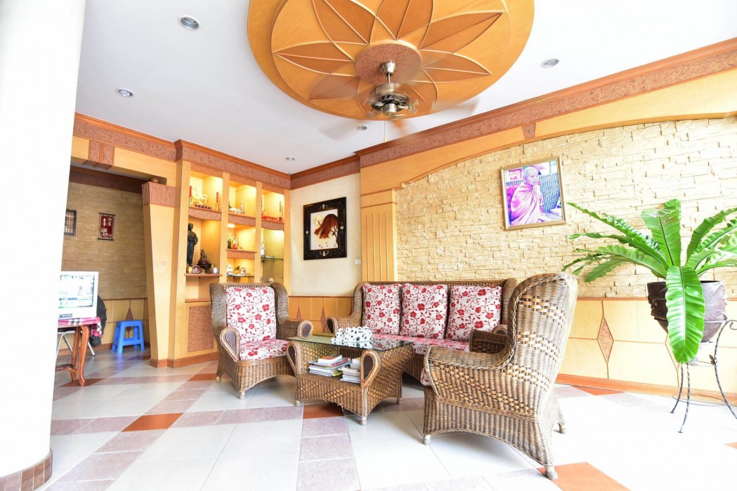 Sansabai House Hotel 36/49
