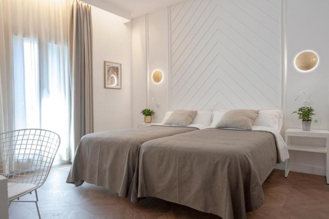 Hotel Gaudi 7/54