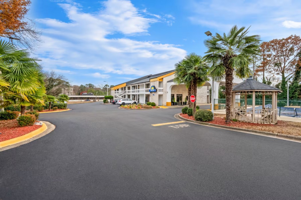Days Inn By Wyndham Raleigh Midtown 3/60