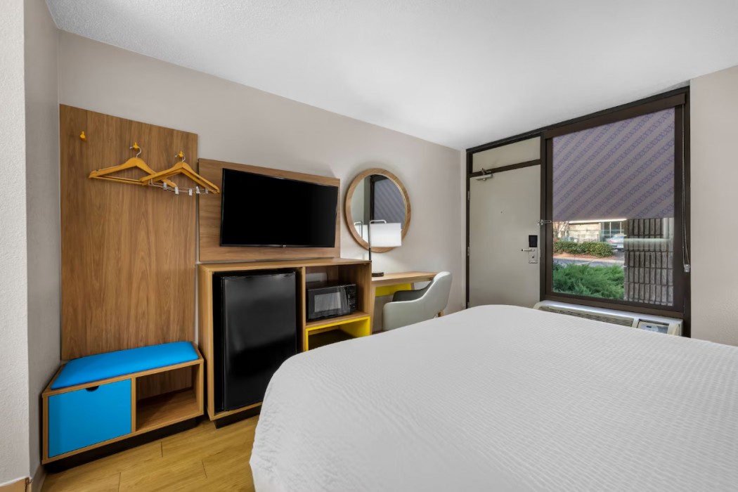 Days Inn By Wyndham Raleigh Midtown 33/60