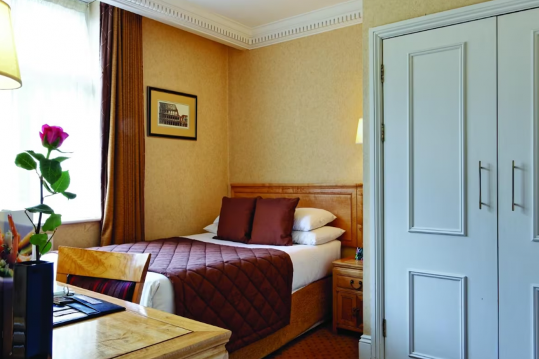 Grange Buckingham Hotel 19/58