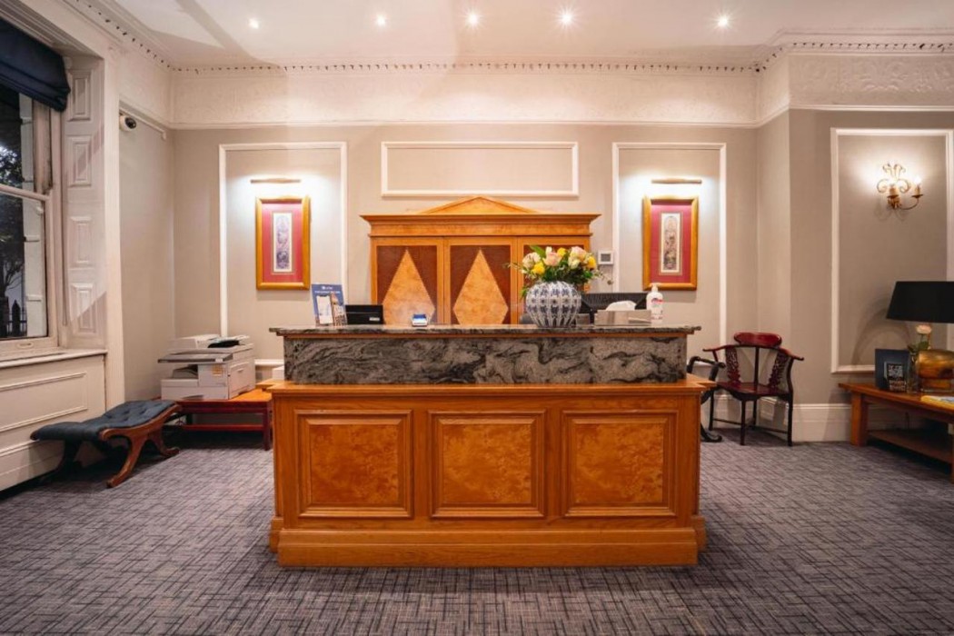 Grange Buckingham Hotel 7/58