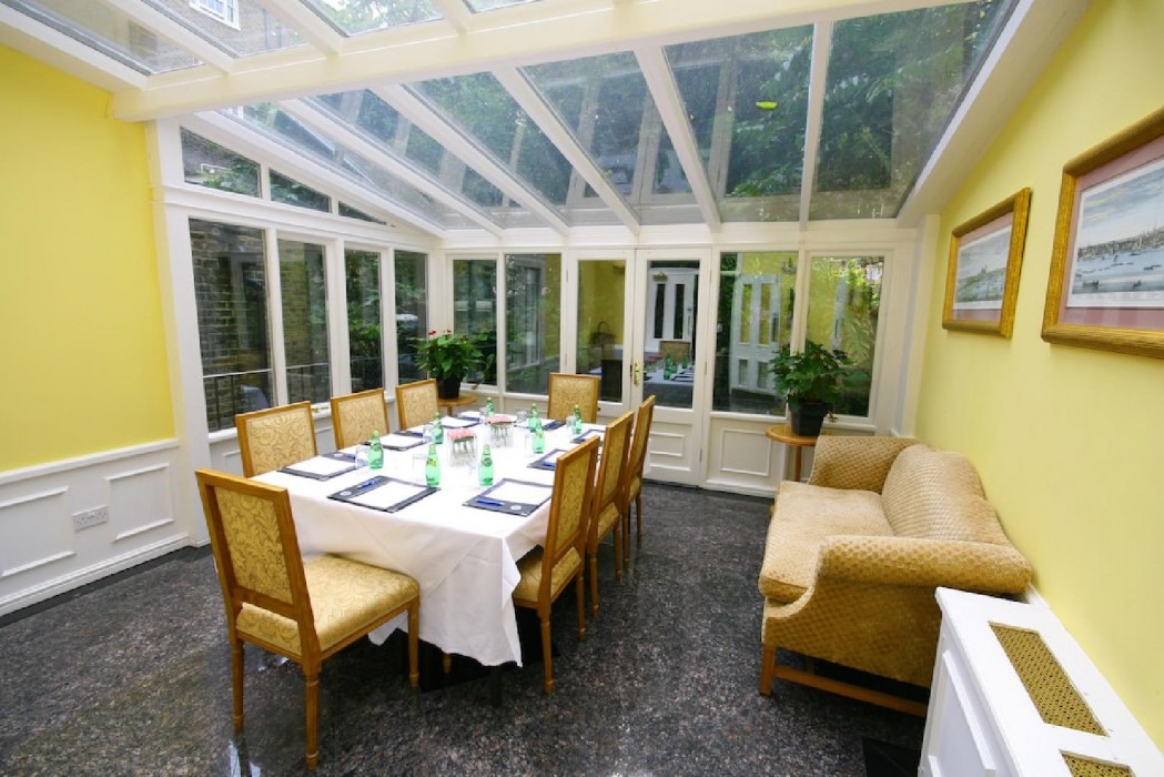 Grange Buckingham Hotel 39/58