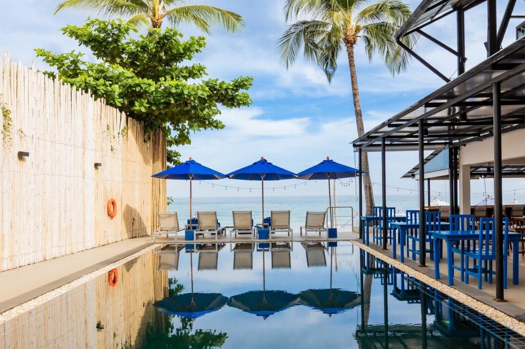 Malibu Beach Resort, Koh Samui 12/68