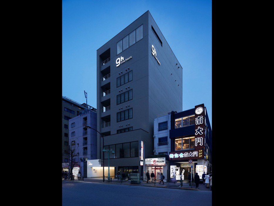 Rembrandt Cabin Shinjuku Shin Okubo 31/70