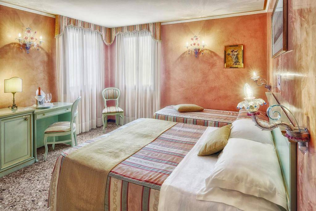 Firenze Hotel 9/43