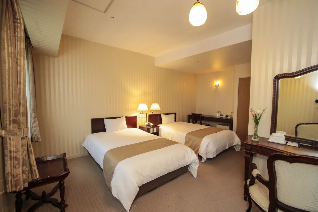 Shonan Kamakura Crystal Hotel 30/89