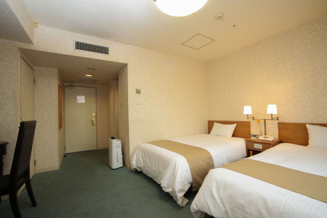 Shonan Kamakura Crystal Hotel 60/89