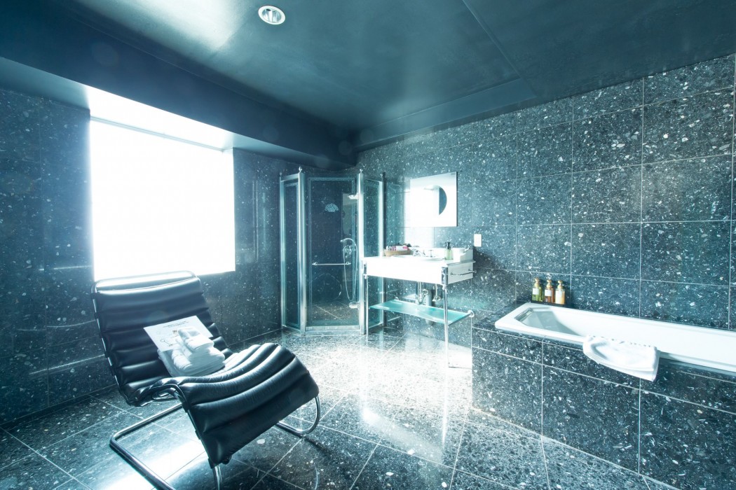 Shonan Kamakura Crystal Hotel 38/89