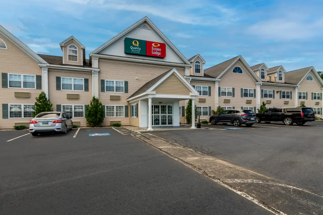 Quality Inn & Suites Auburn I-95 2/31