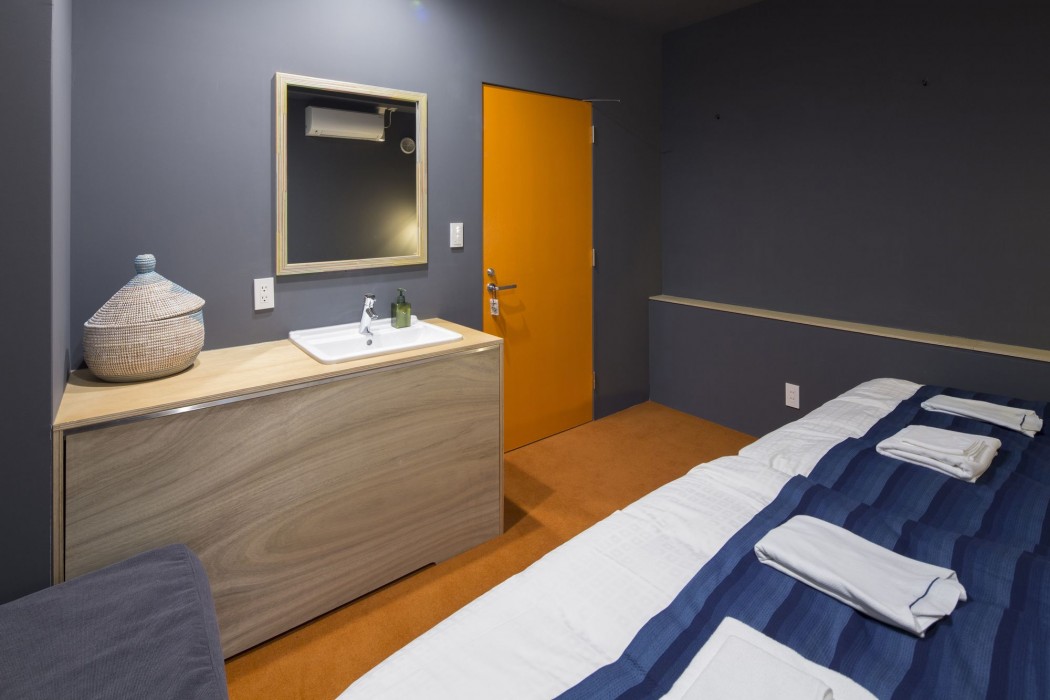 Turn Table Hostel 43/97