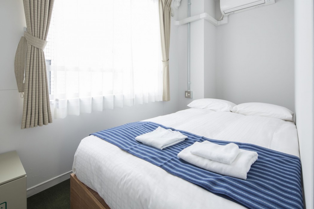 Turn Table Hostel 33/97