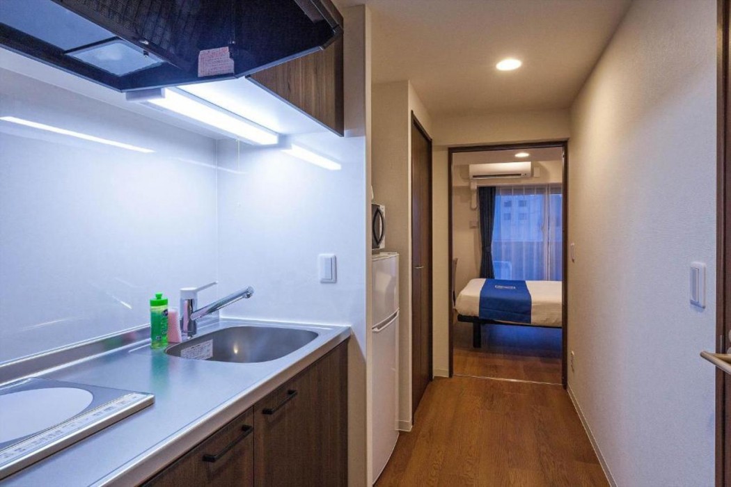 Living Inn Asahibashiekimae Premier 17/60
