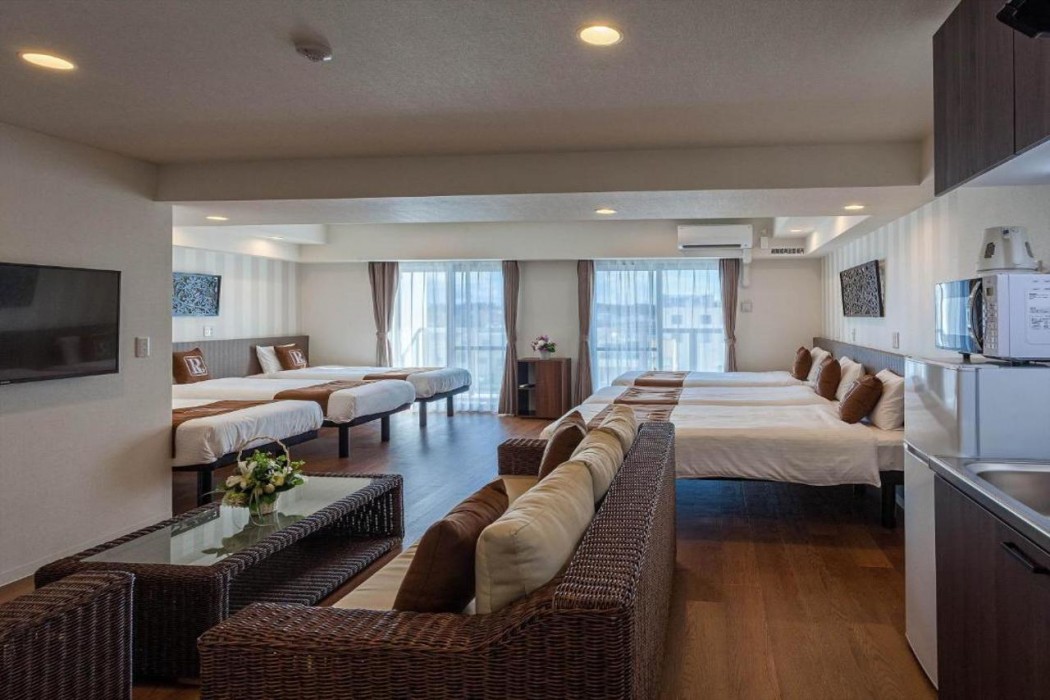 Living Inn Asahibashiekimae Premier 16/60