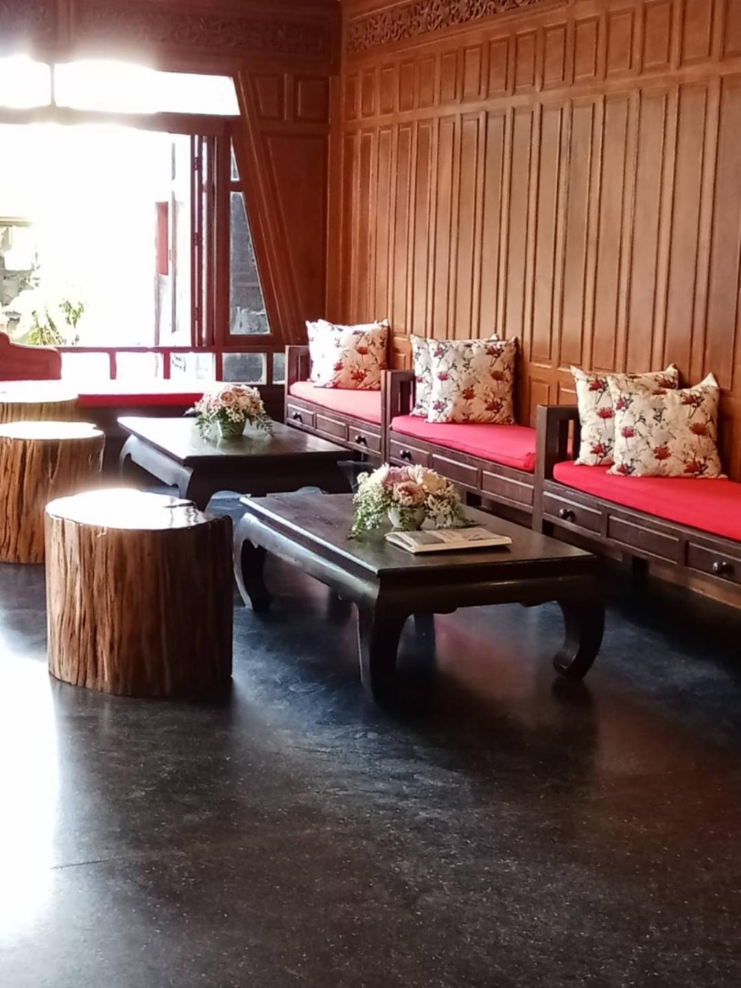THAI HOUSE BEACH RESORT 14/75